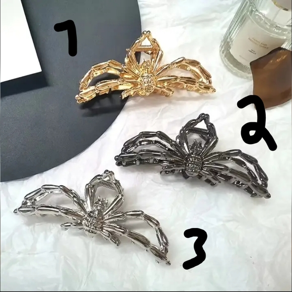 🕸️🕷️ Spider metal hair claw clip - Picture 8 of 9